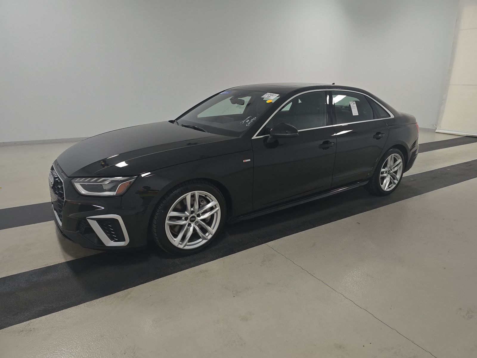 2023 Audi A4 S line Premium Plus AWD