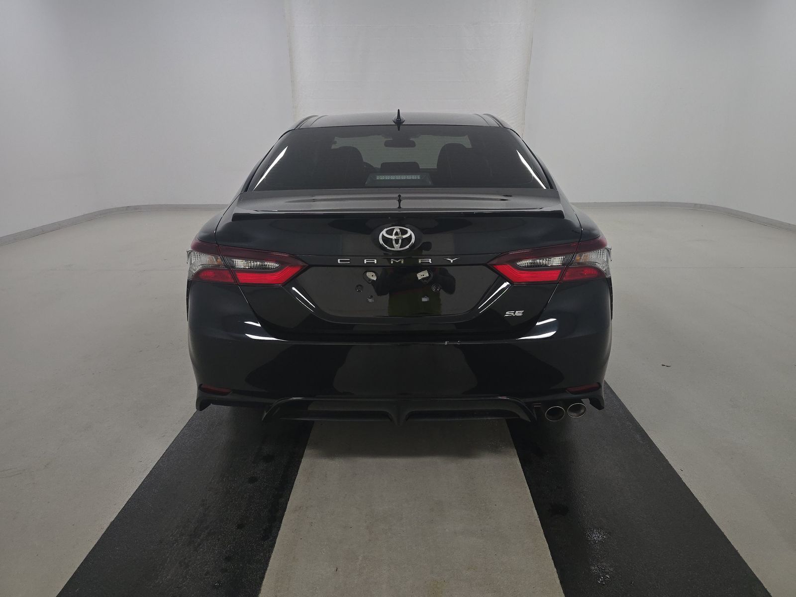 2024 Toyota Camry SE FWD