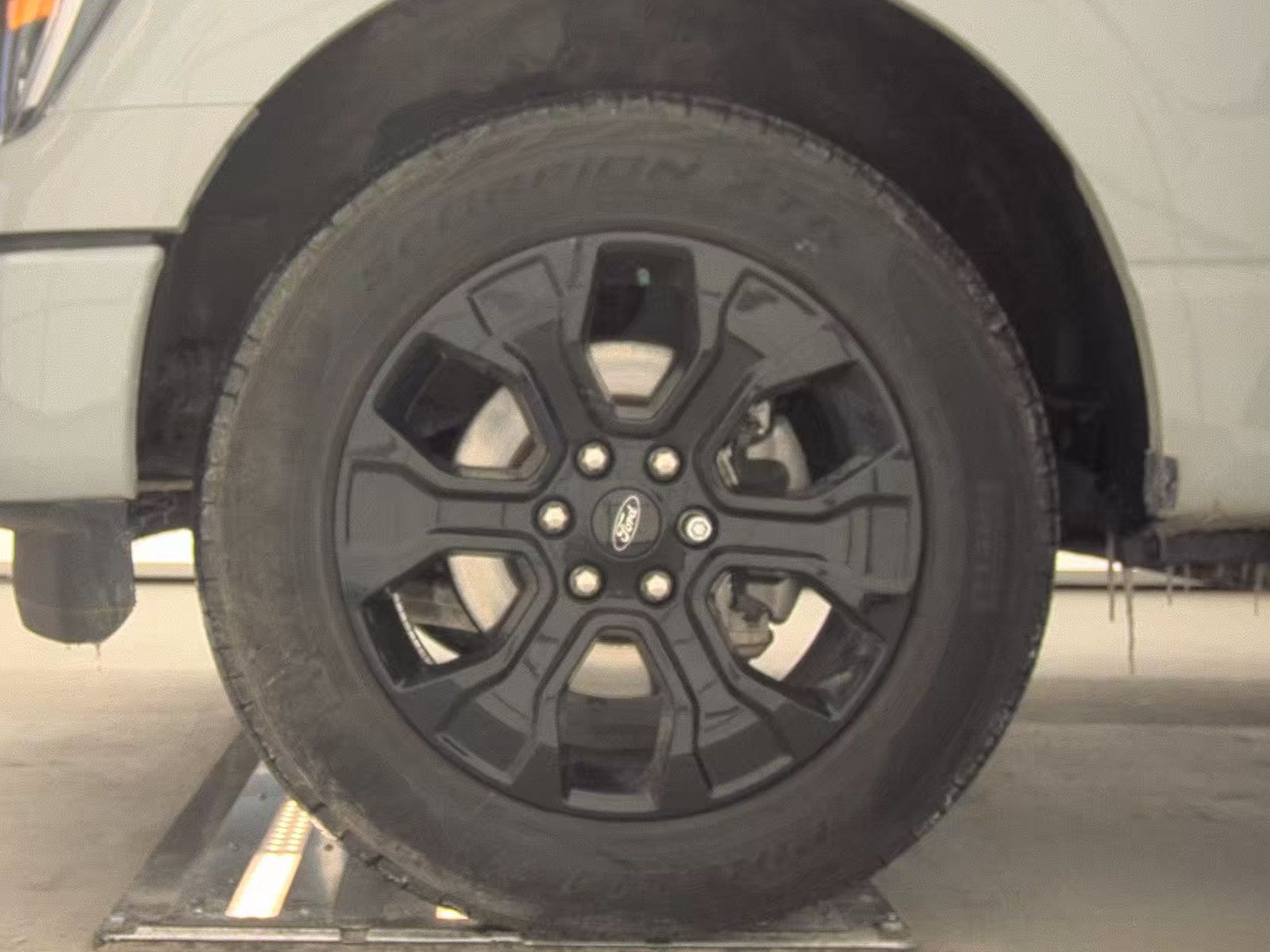 2023 Ford F-150 Hybrid XLT AWD