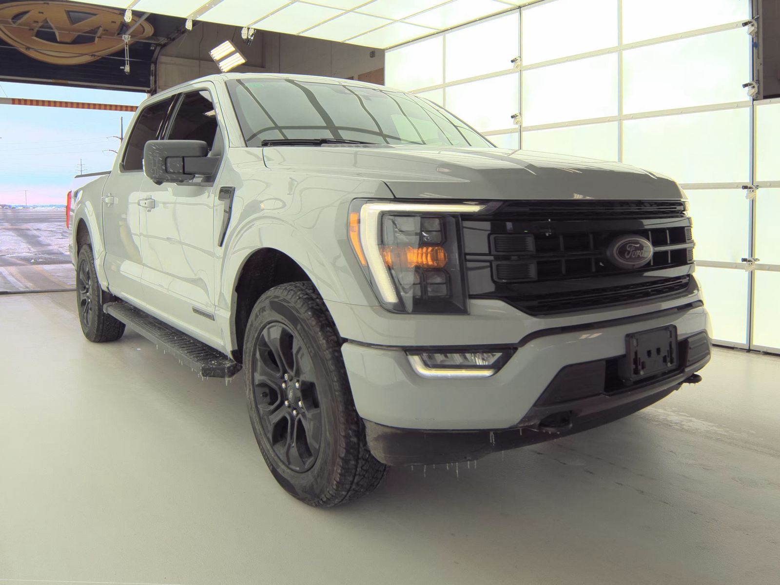2023 Ford F-150 Hybrid XLT AWD