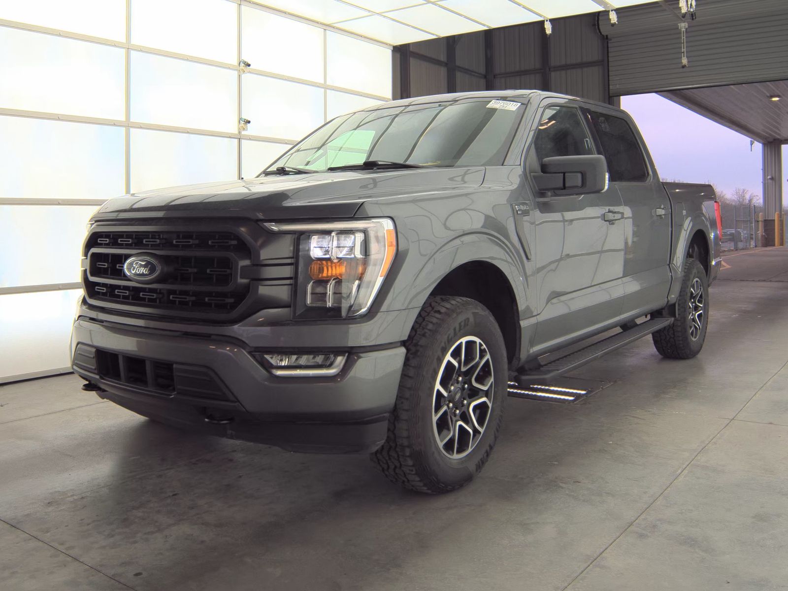 2023 Ford F-150 XLT AWD