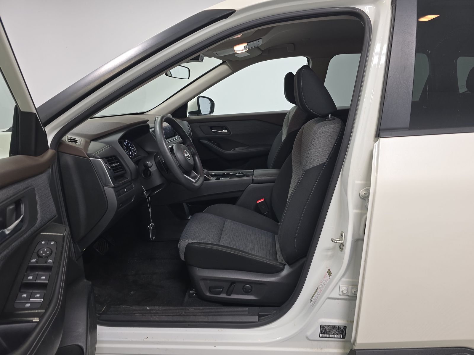 2023 Nissan Rogue SV AWD