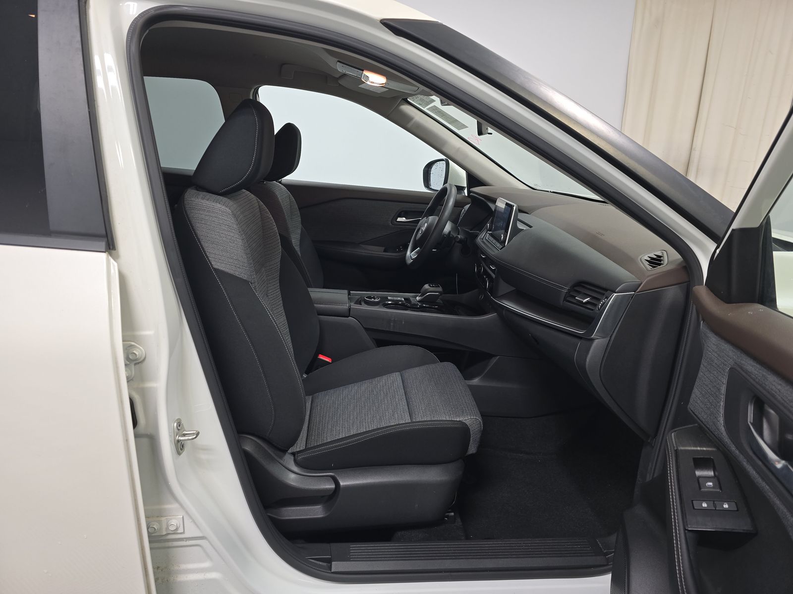 2023 Nissan Rogue SV AWD