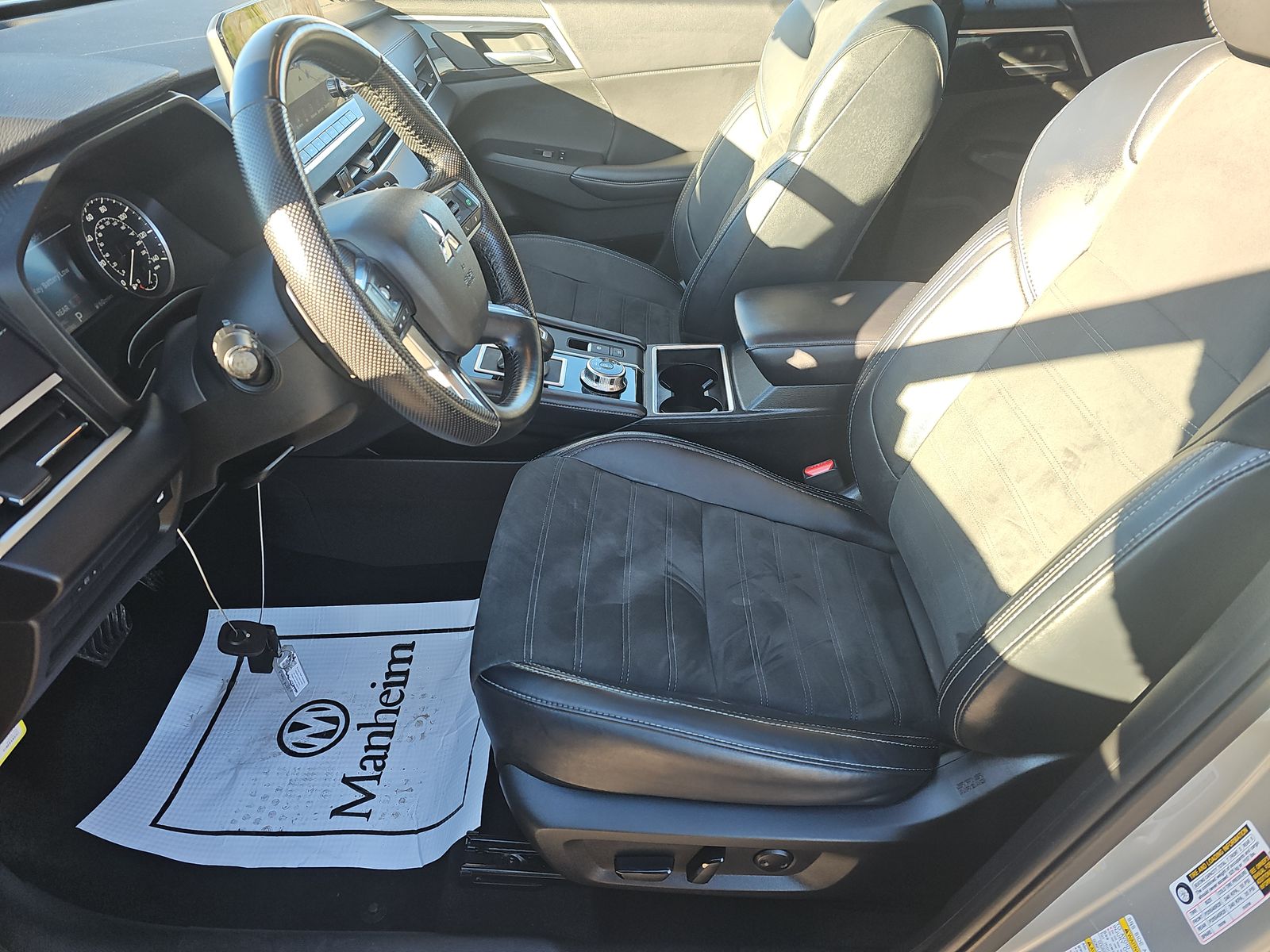 2024 Mitsubishi Outlander SE Black Edition FWD