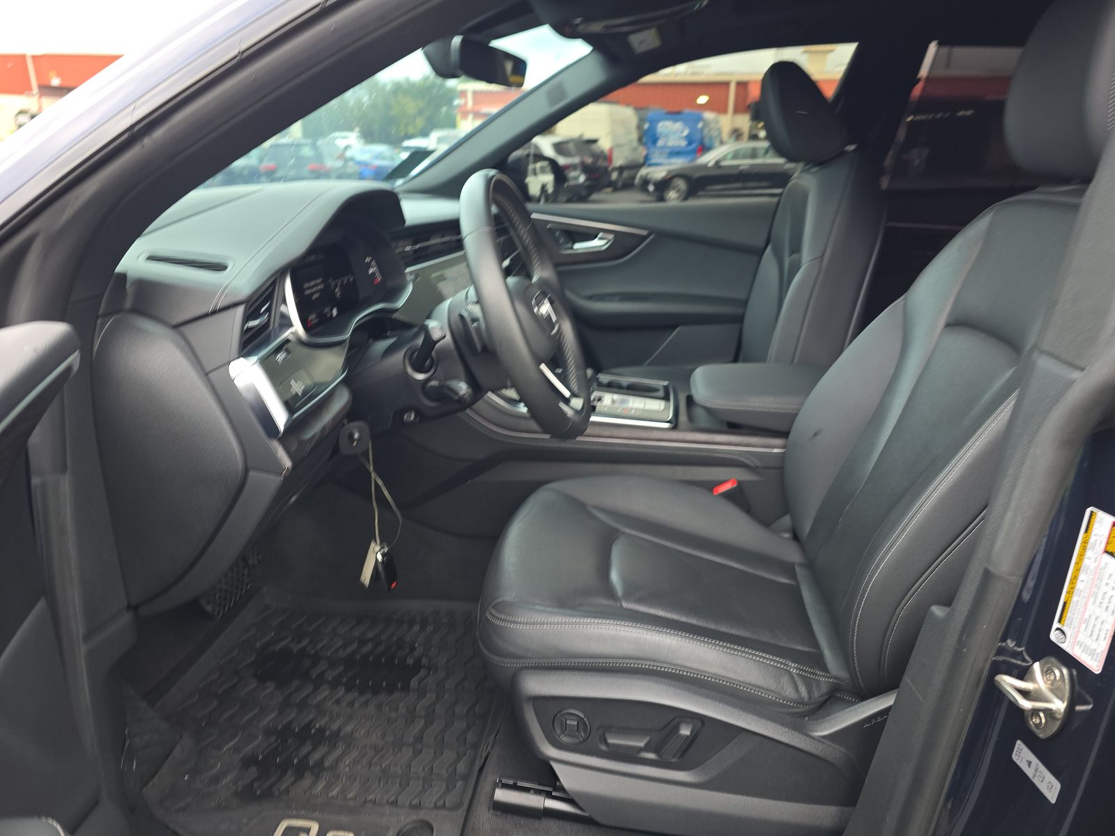 2023 Audi Q8 Prestige AWD