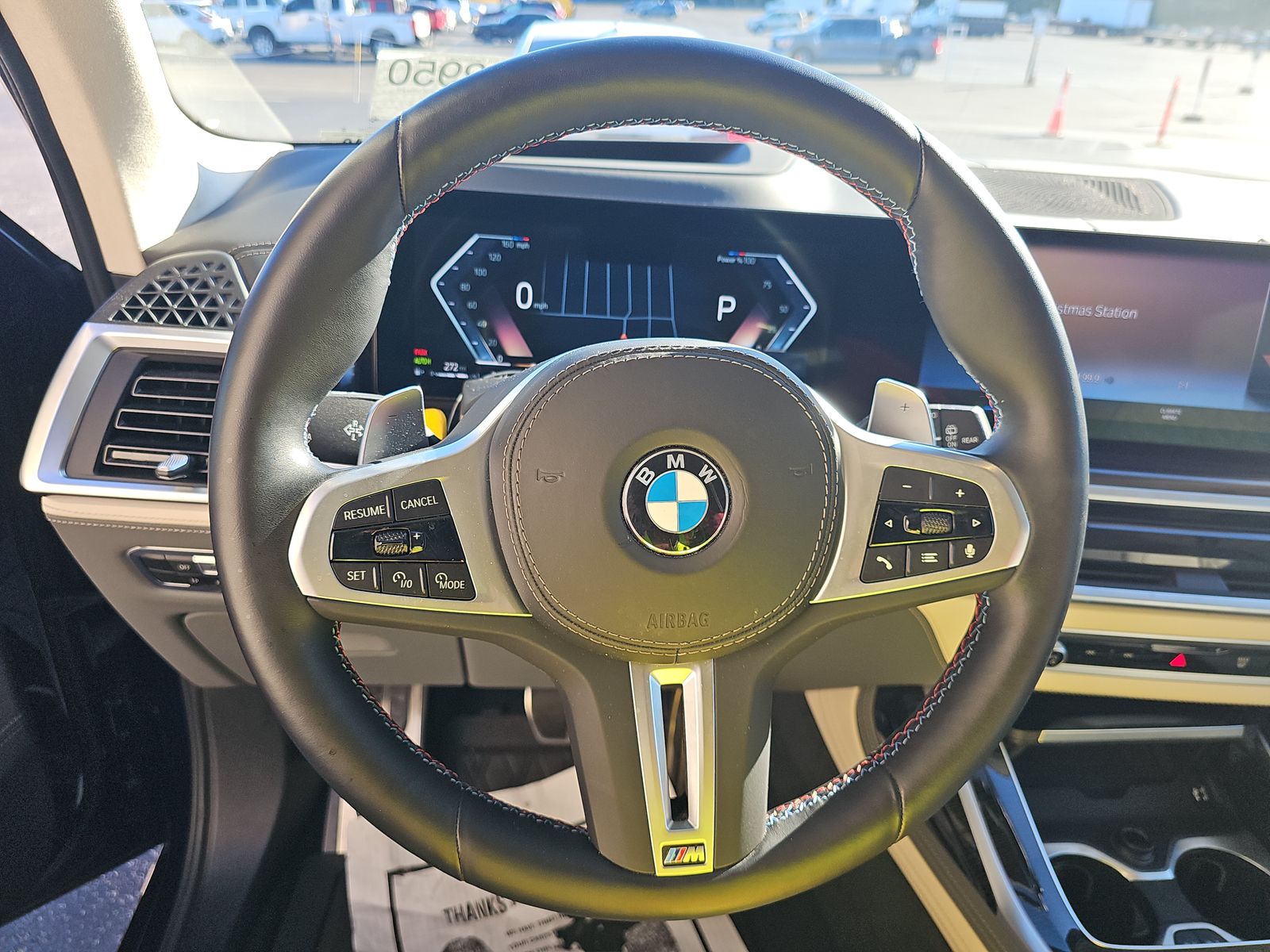 2023 BMW X7 M60i AWD