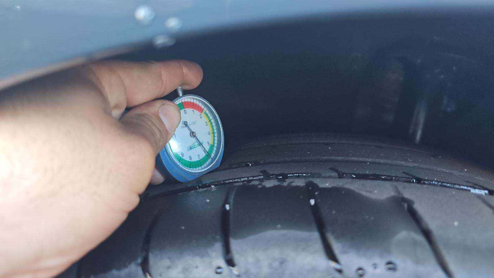 2025 BMW 8 Series M850i xDrive AWD