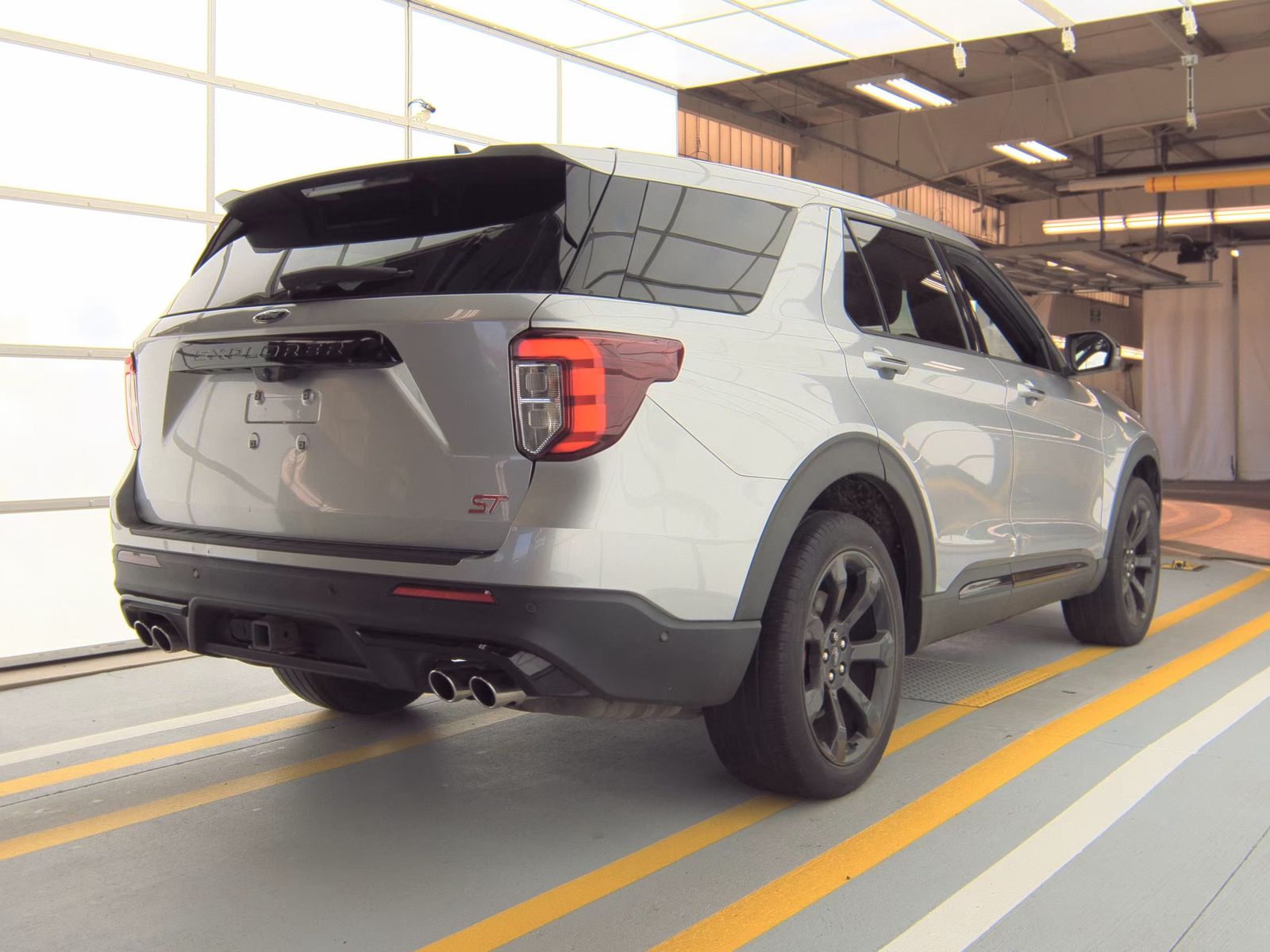 2021 Ford Explorer ST AWD