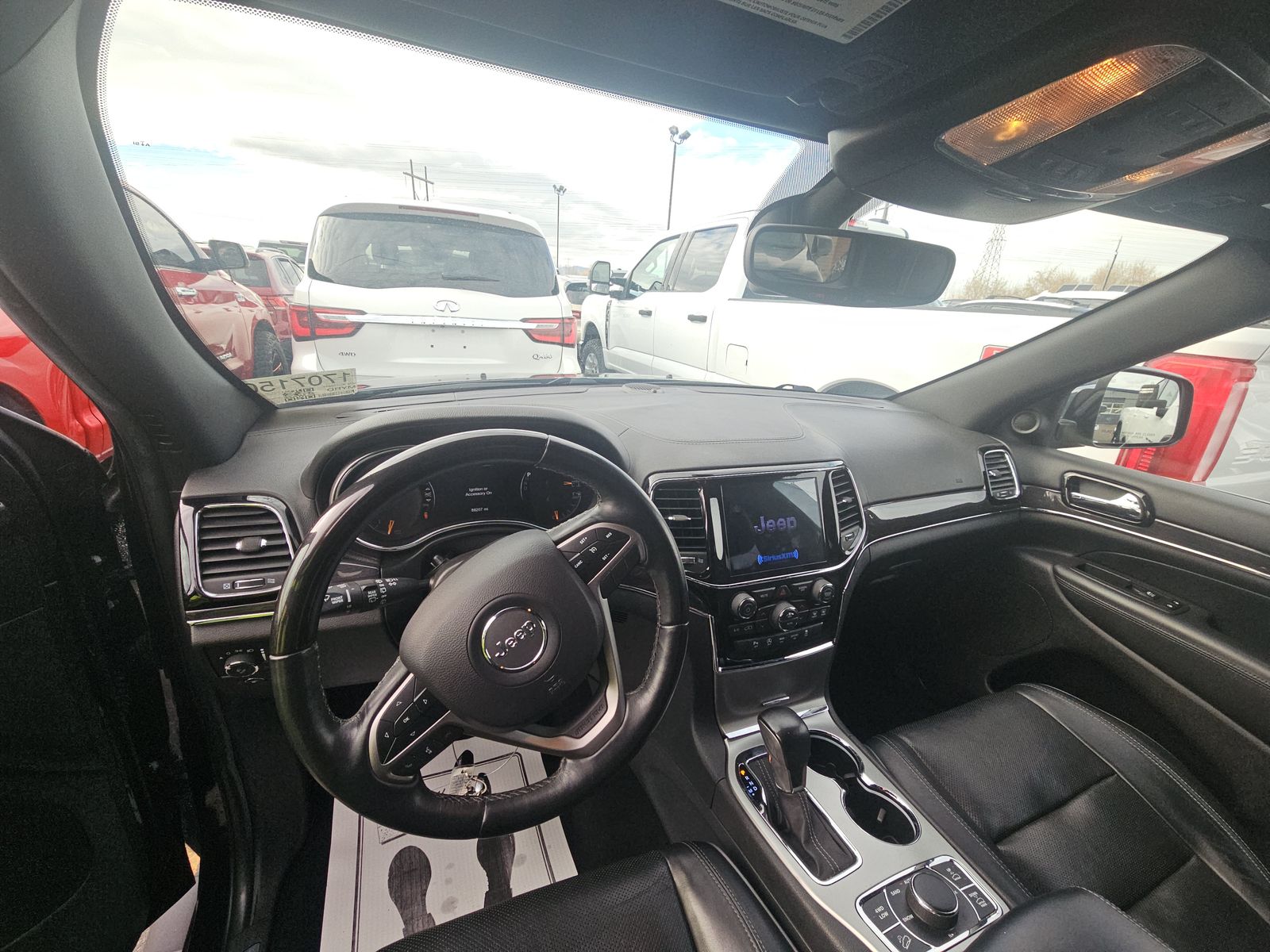 2019 Jeep Grand Cherokee Overland AWD