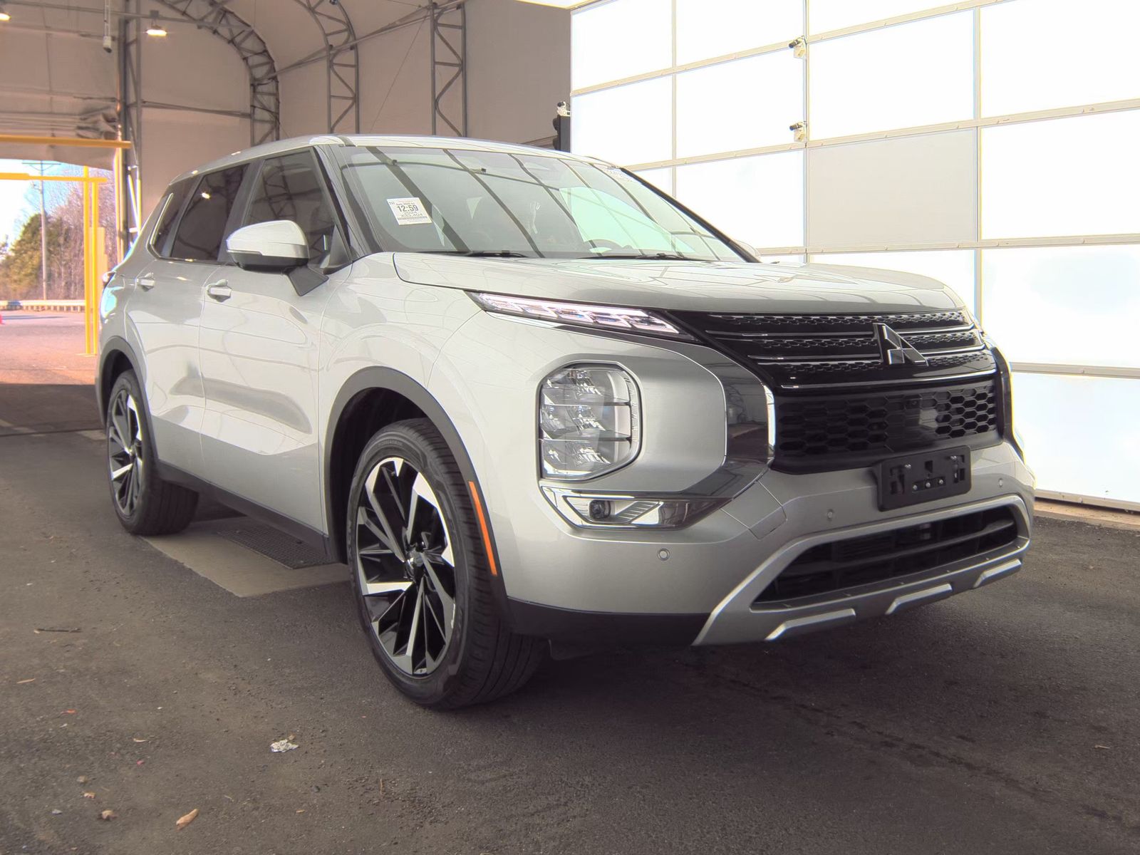 2024 Mitsubishi Outlander SE Black Edition FWD