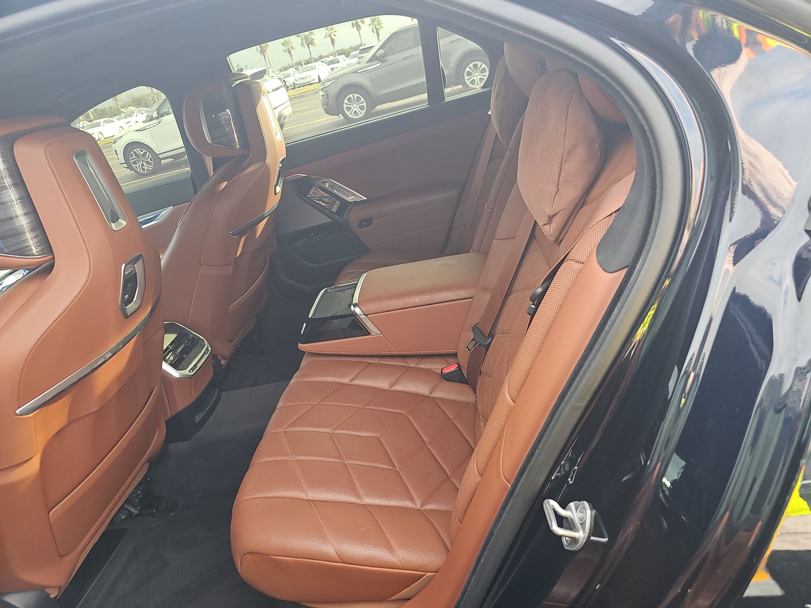 2023 BMW 7 Series 760i xDrive AWD