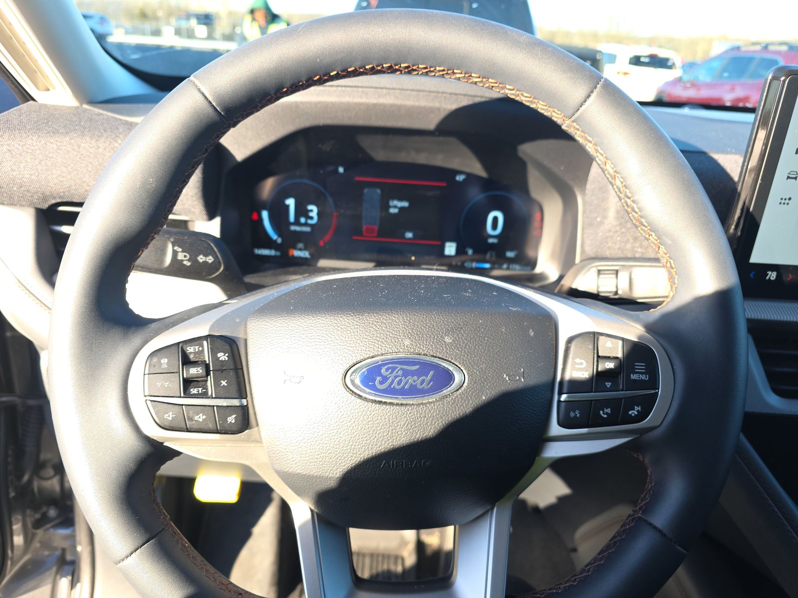 2025 Ford Explorer Active AWD