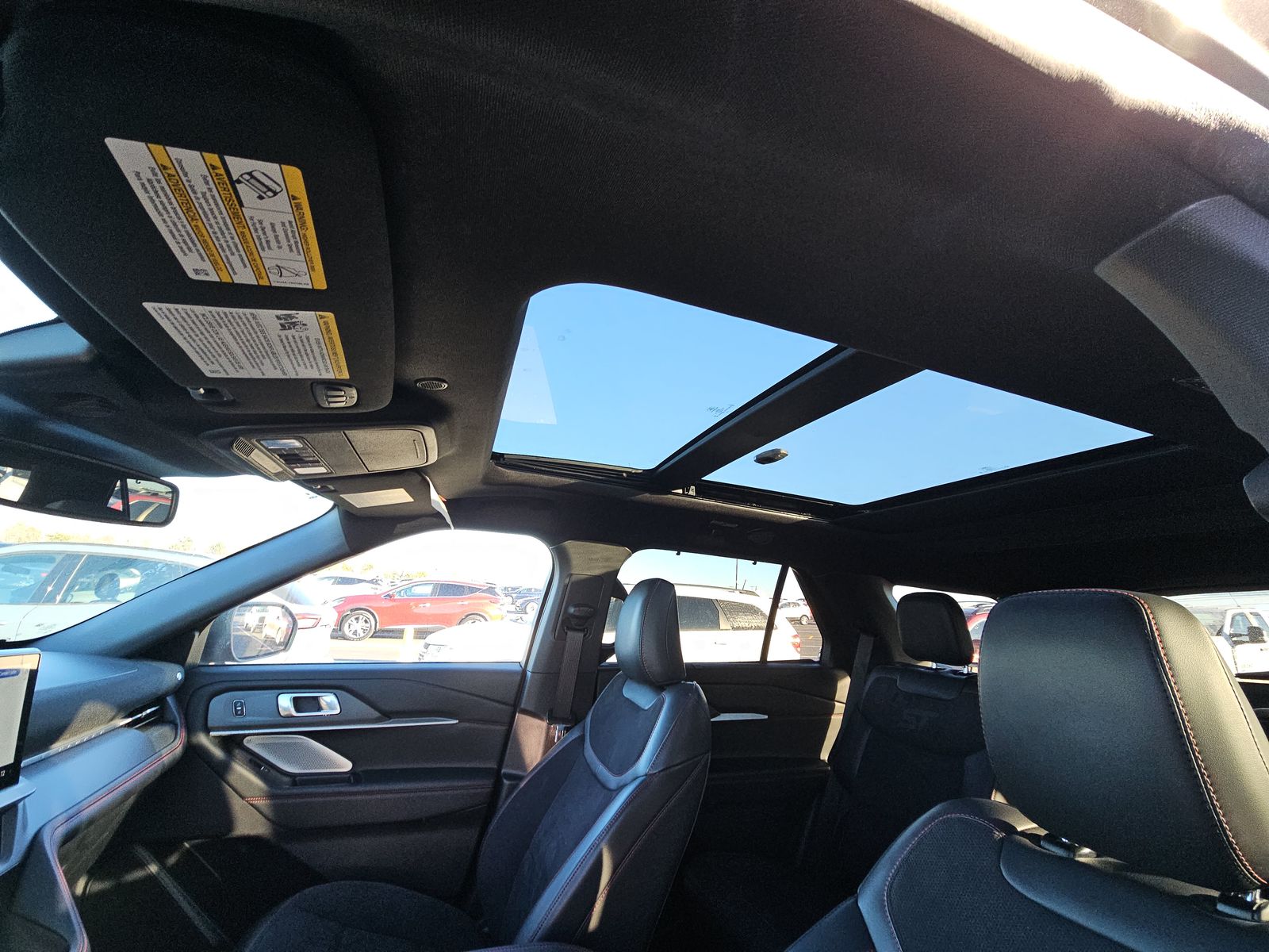 2025 Ford Explorer ST AWD