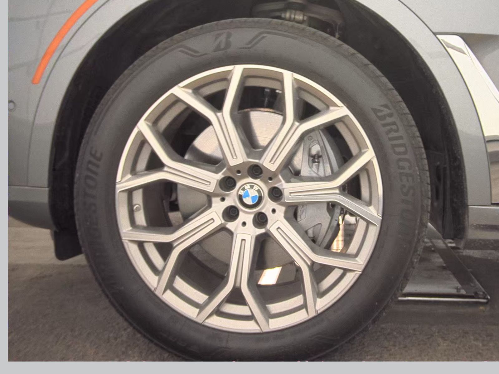 2025 BMW X7 xDrive40i AWD