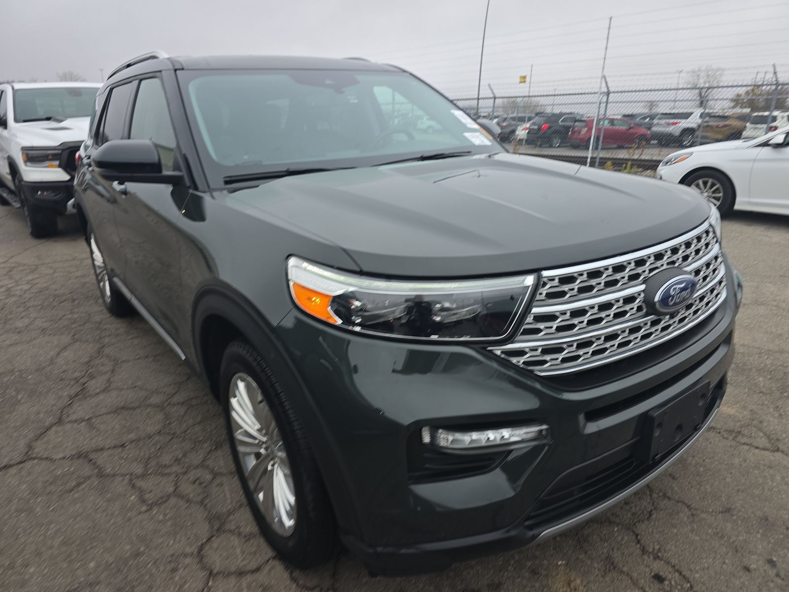 2022 Ford Explorer Hybrid Limited AWD