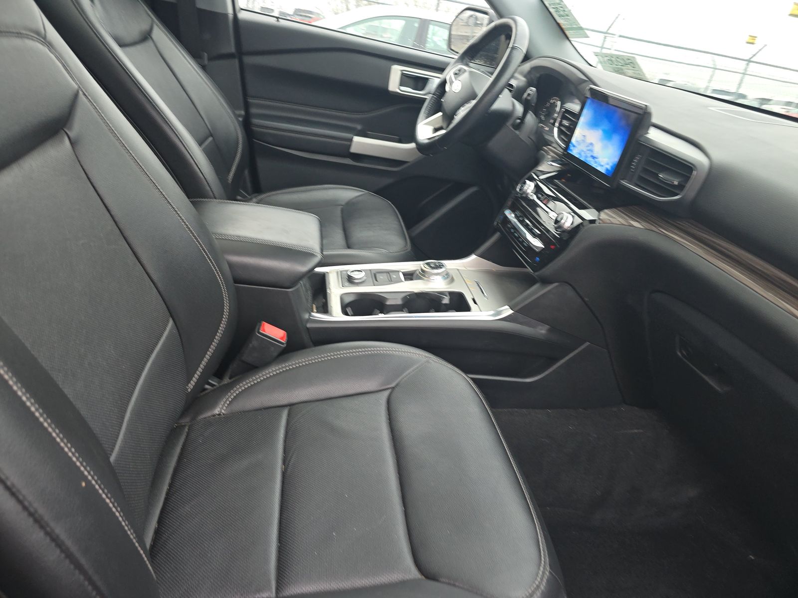 2022 Ford Explorer Hybrid Limited AWD