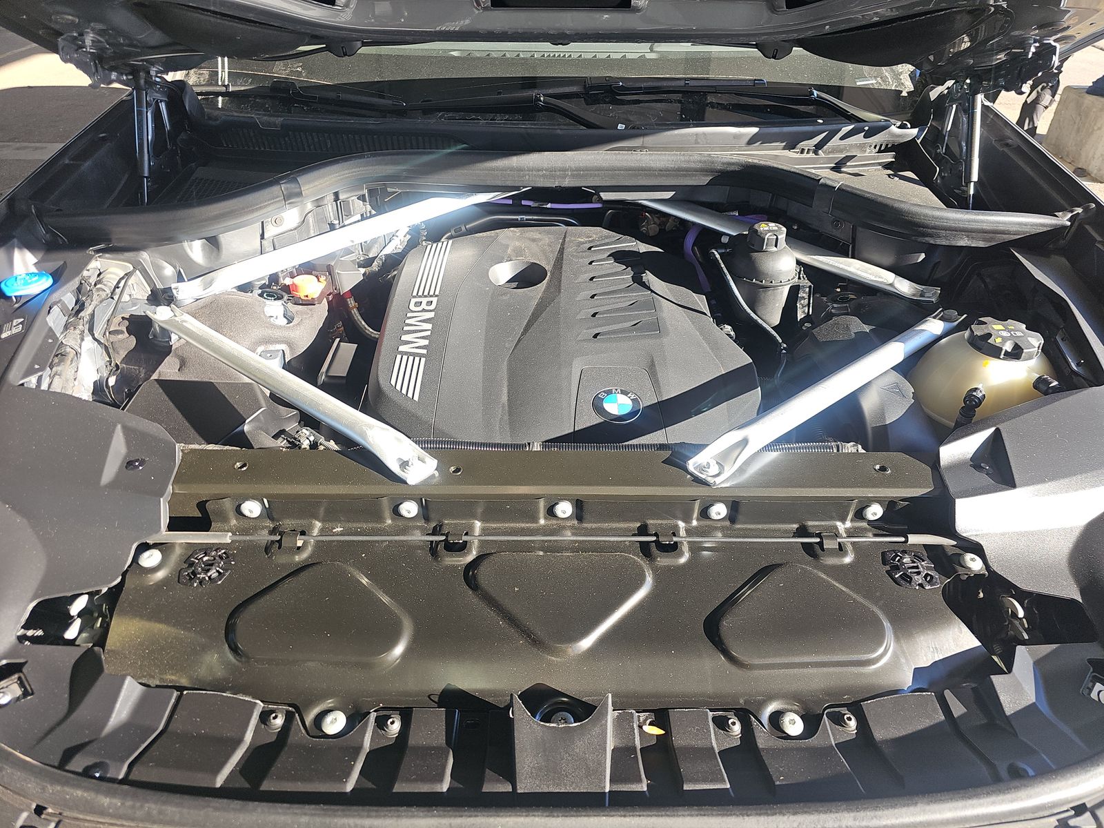 2025 BMW X7 xDrive40i AWD