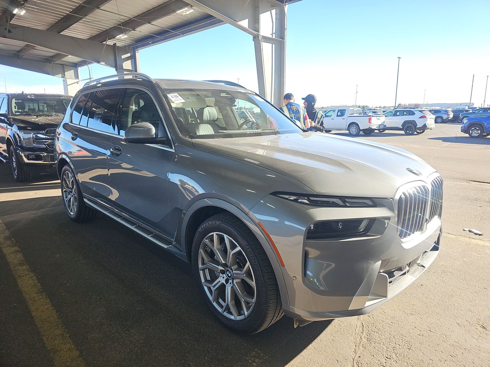 2025 BMW X7 xDrive40i AWD