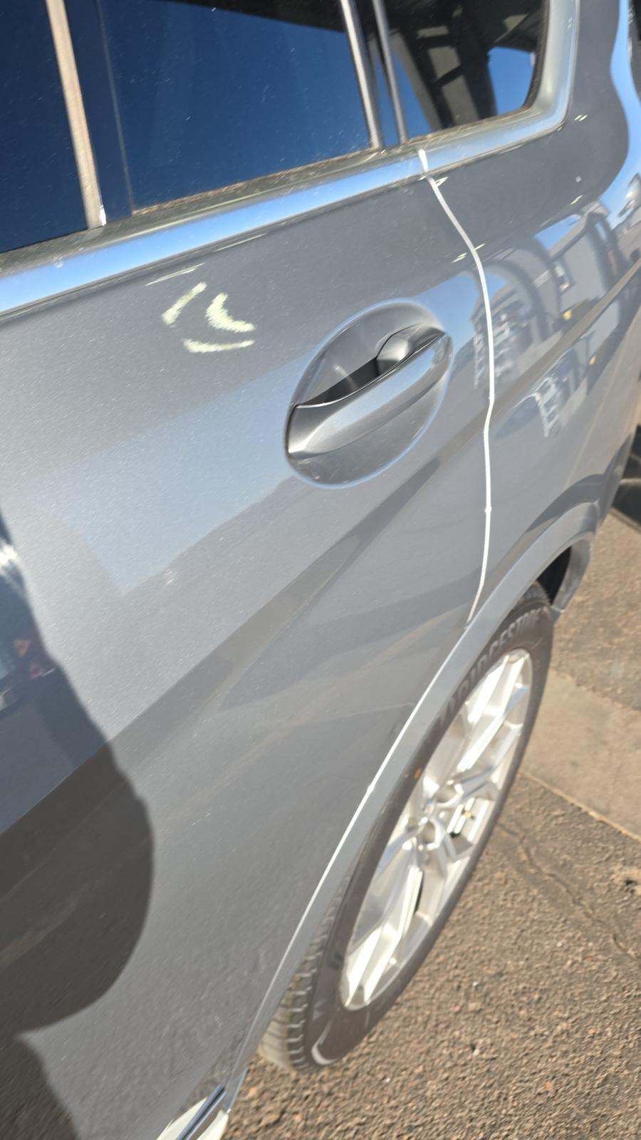 2025 BMW X7 xDrive40i AWD