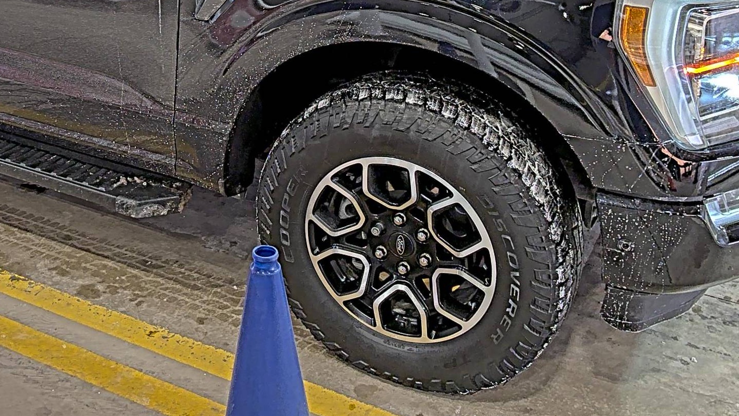 2022 Ford F-150 Lariat AWD