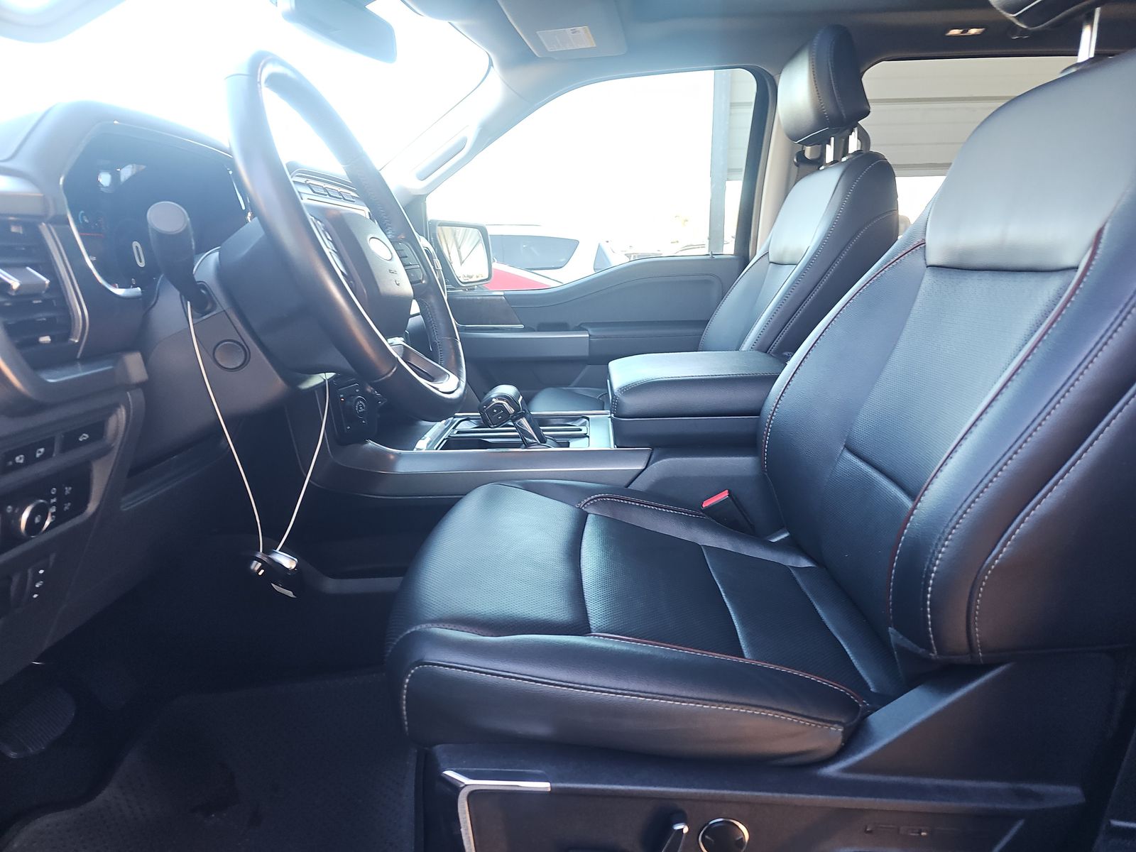 2023 Ford F-150 Lariat AWD