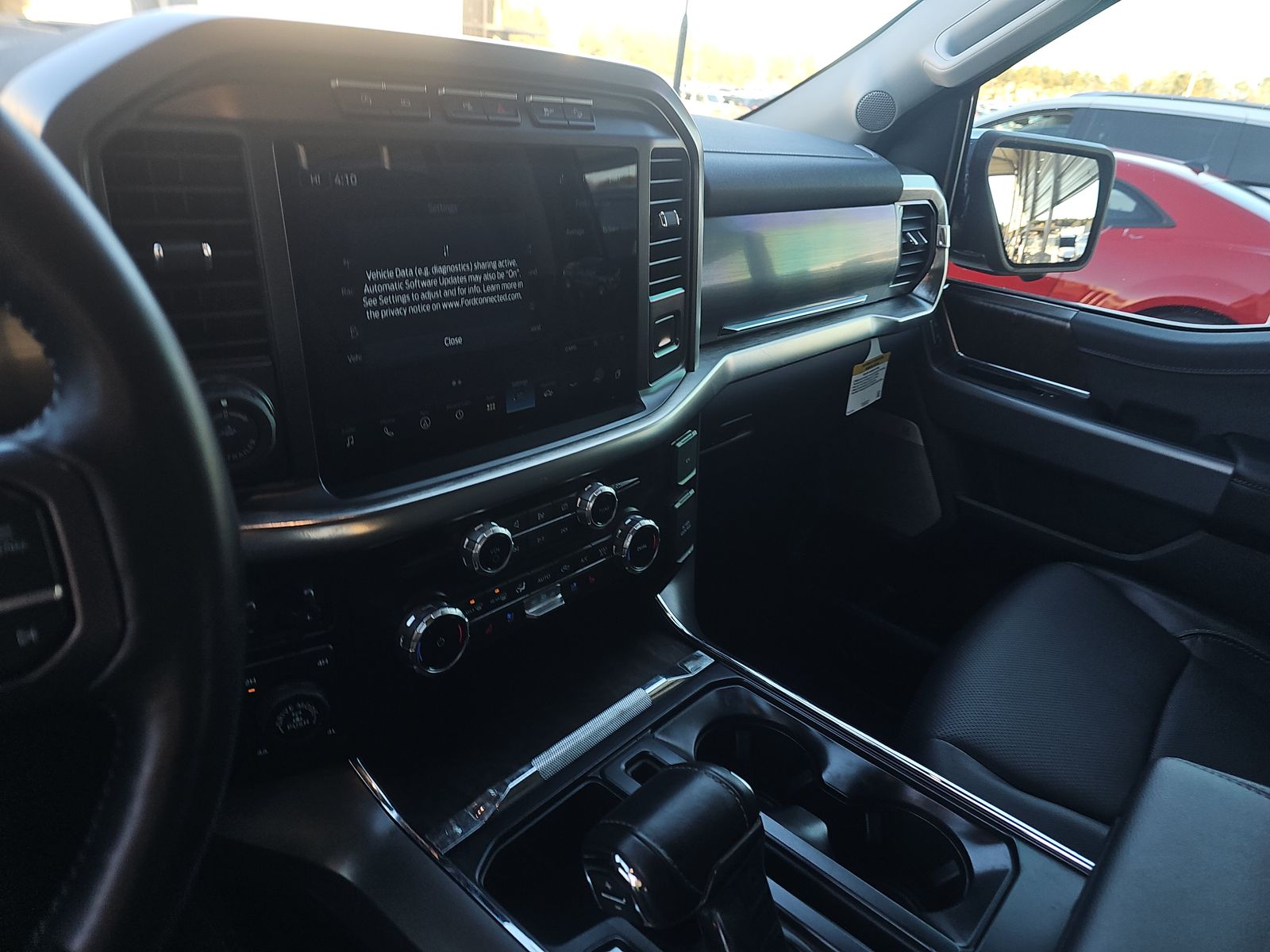 2023 Ford F-150 Lariat AWD