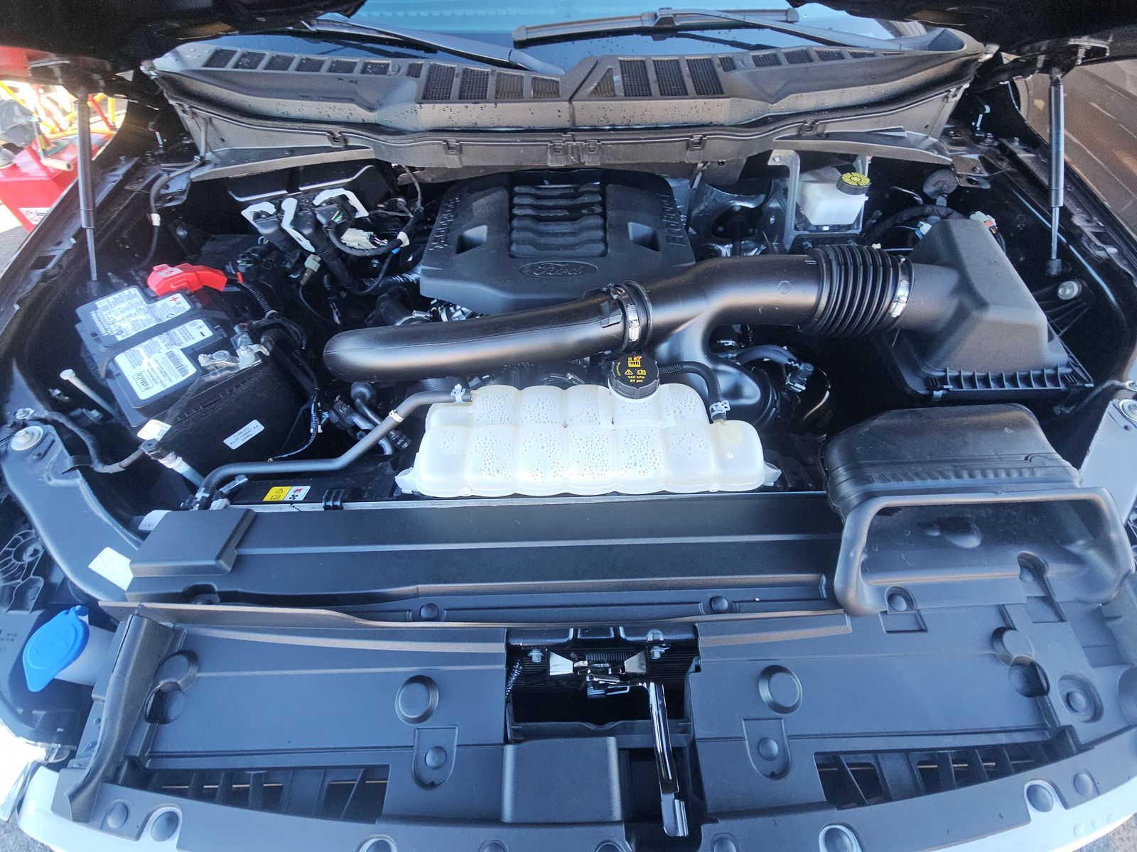 2023 Ford F-150 Lariat AWD