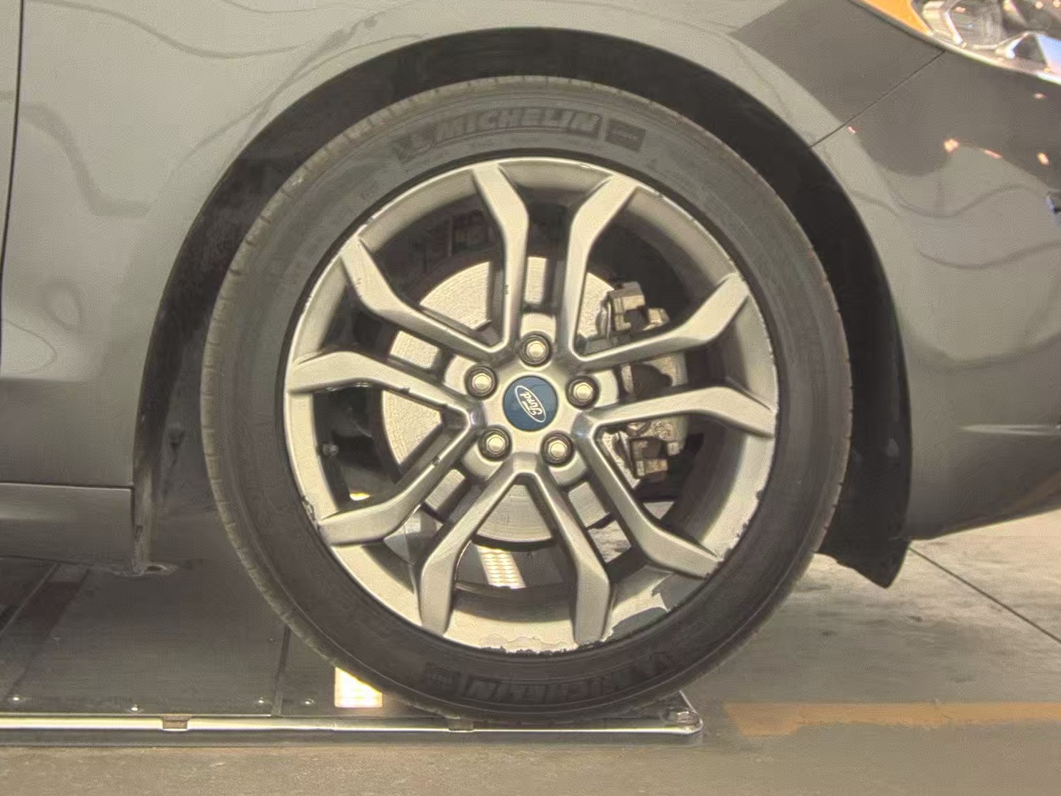 2019 Ford Fusion SEL FWD