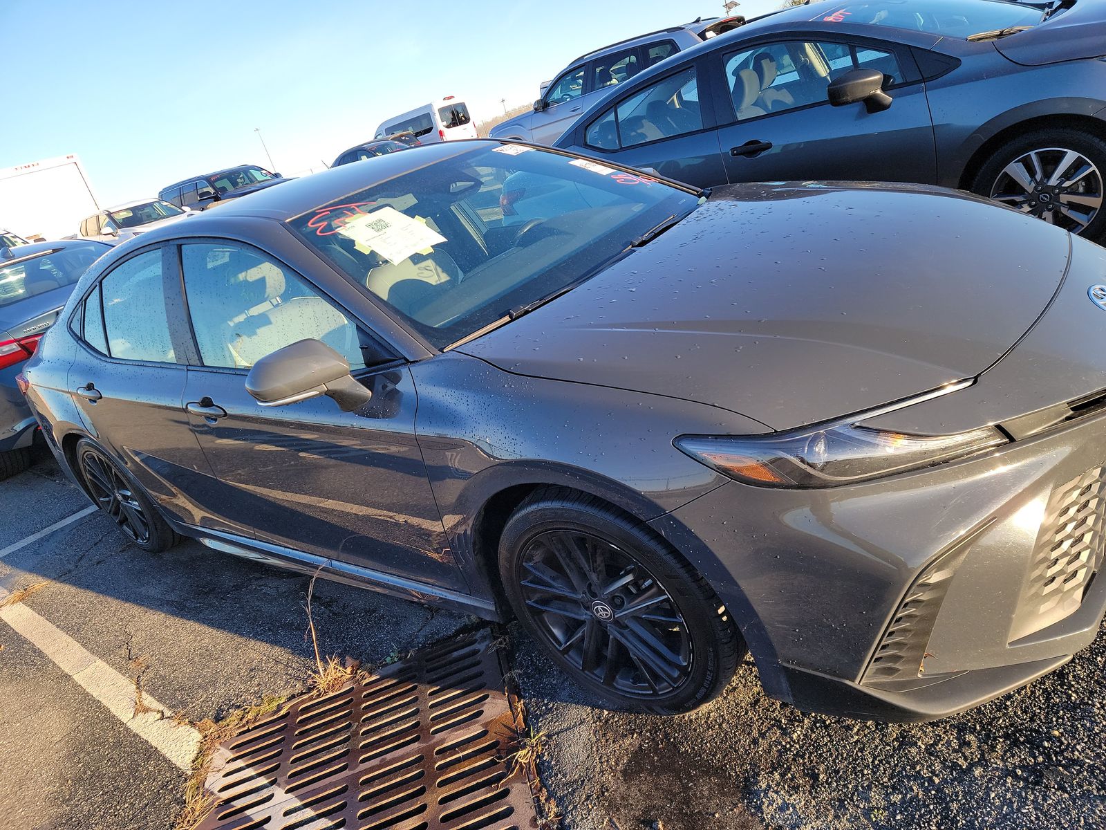 2025 Toyota Camry SE FWD