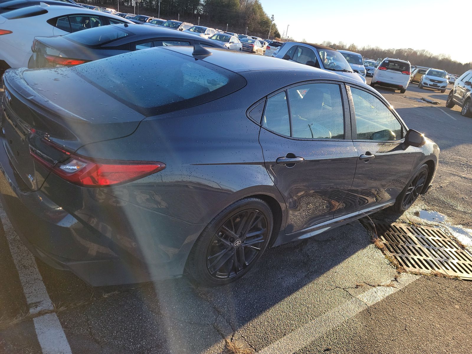 2025 Toyota Camry SE FWD