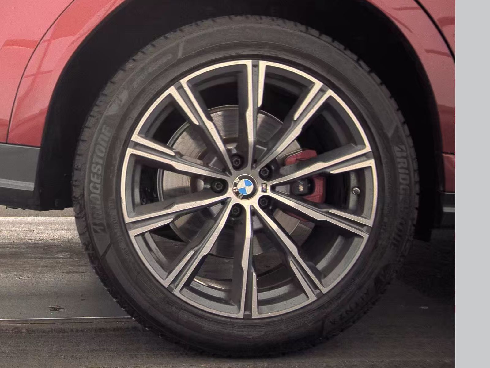 2023 BMW X6 xDrive40i AWD