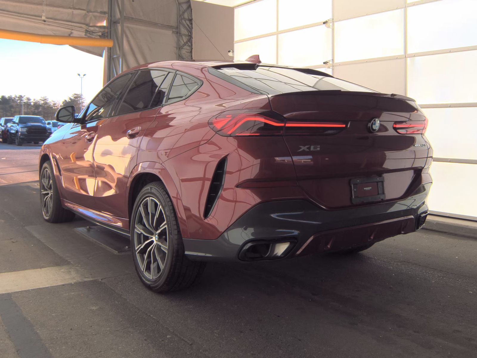 2023 BMW X6 xDrive40i AWD