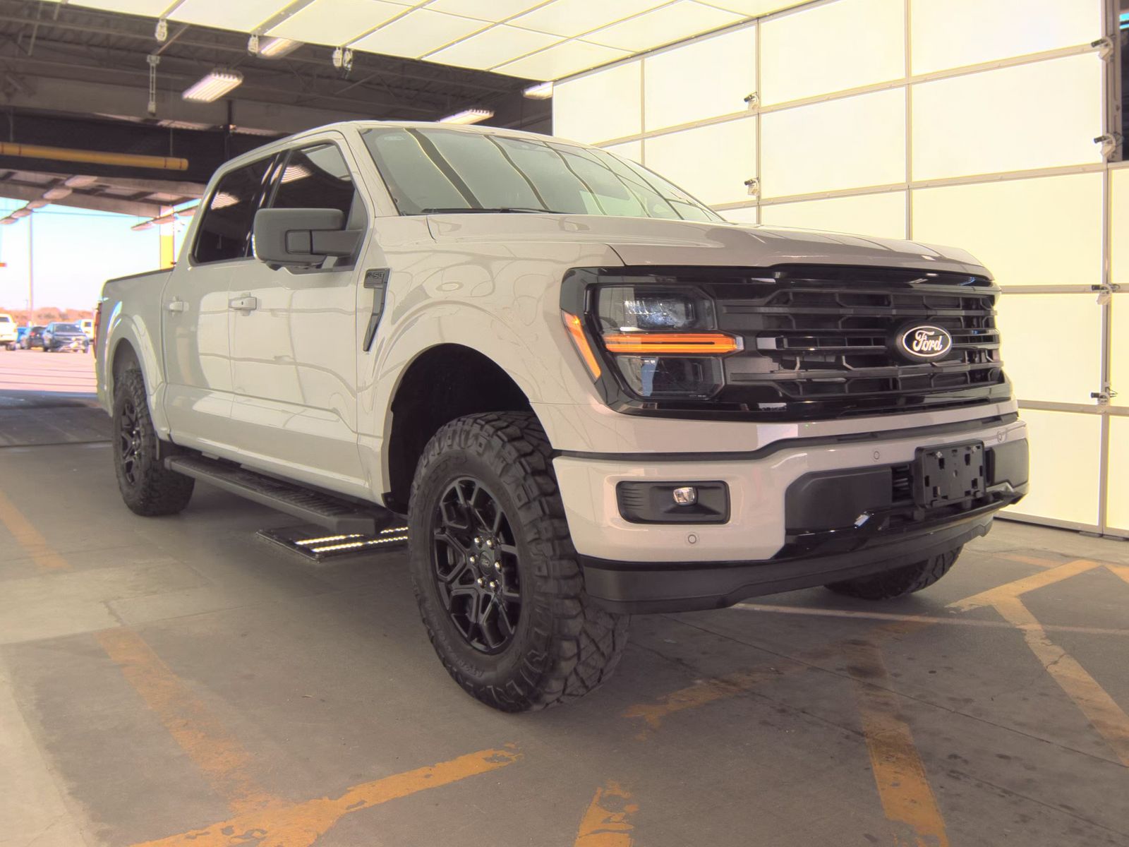 2024 Ford F-150 XLT RWD