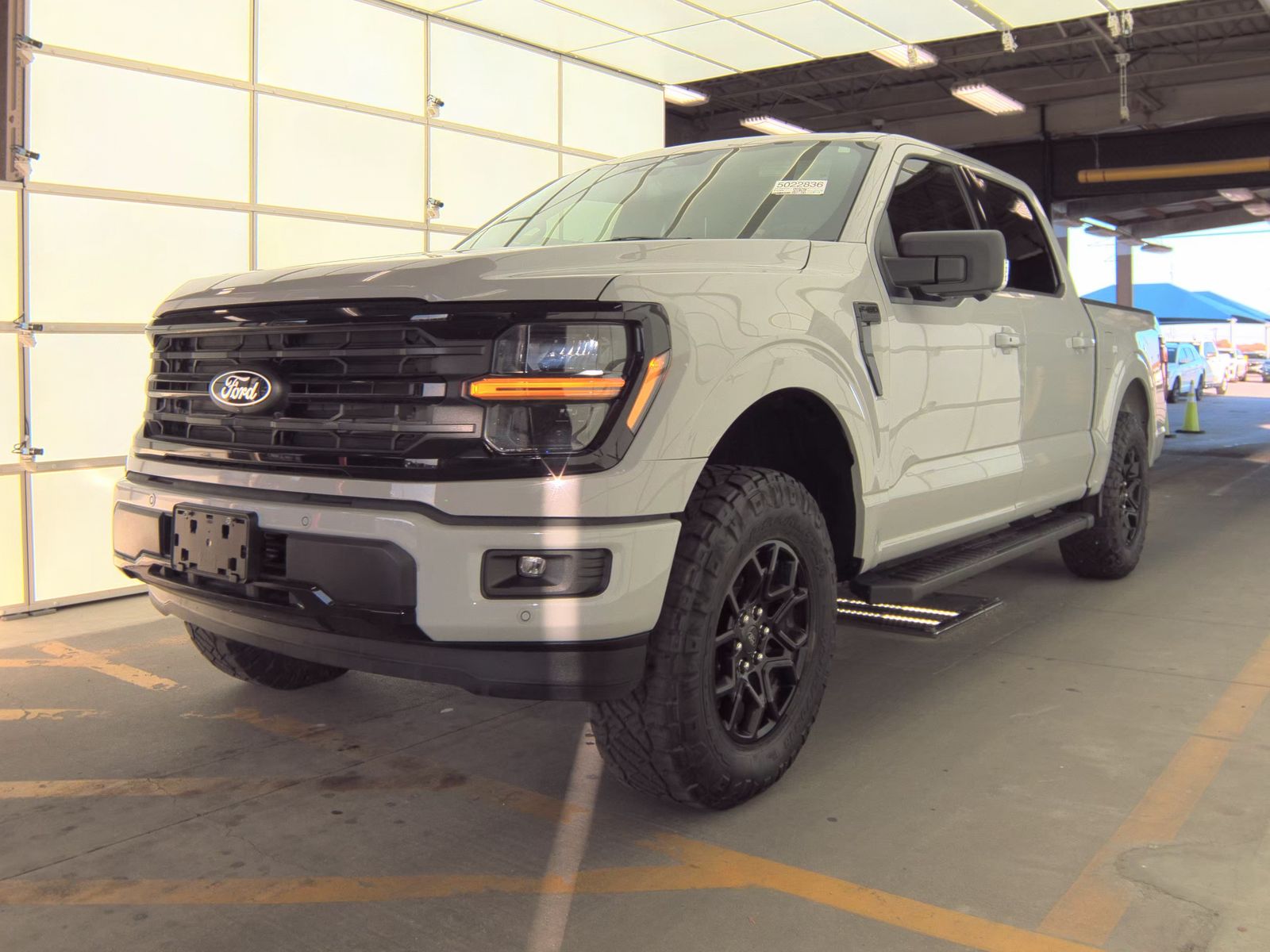 2024 Ford F-150 XLT RWD