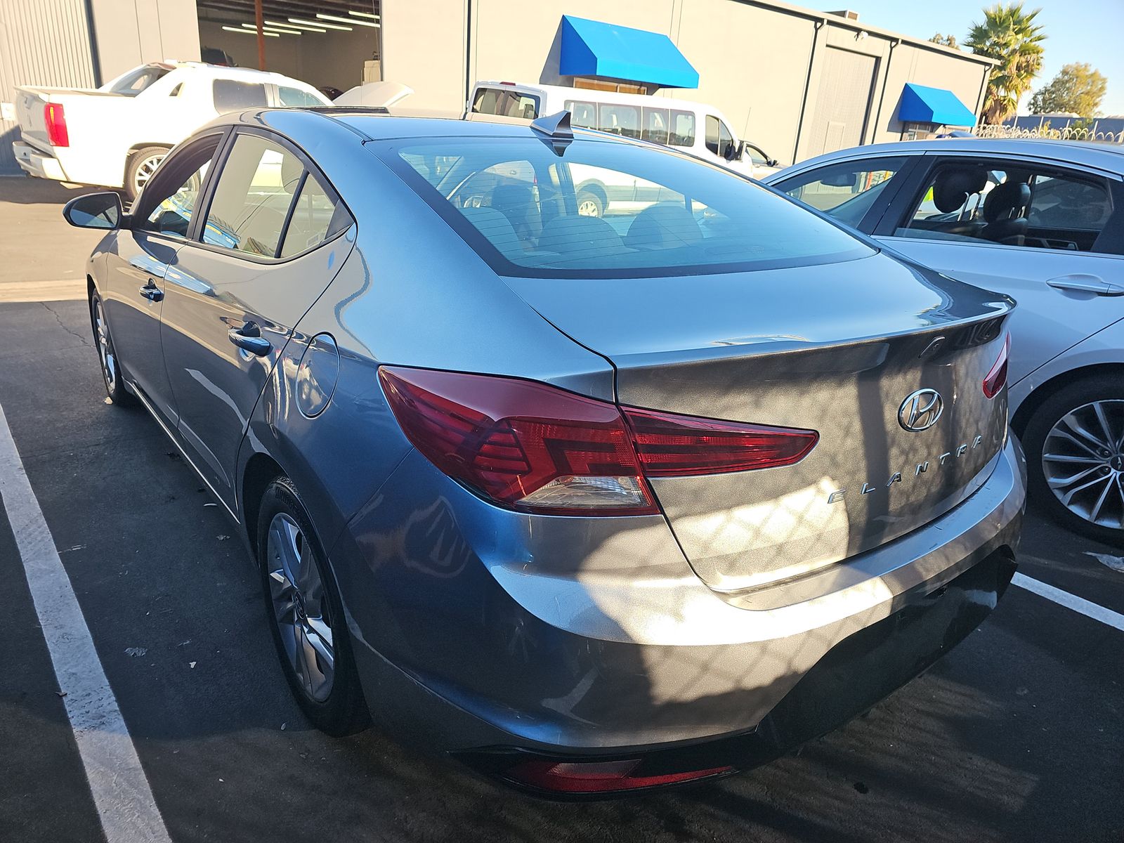 2019 Hyundai Elantra SEL FWD
