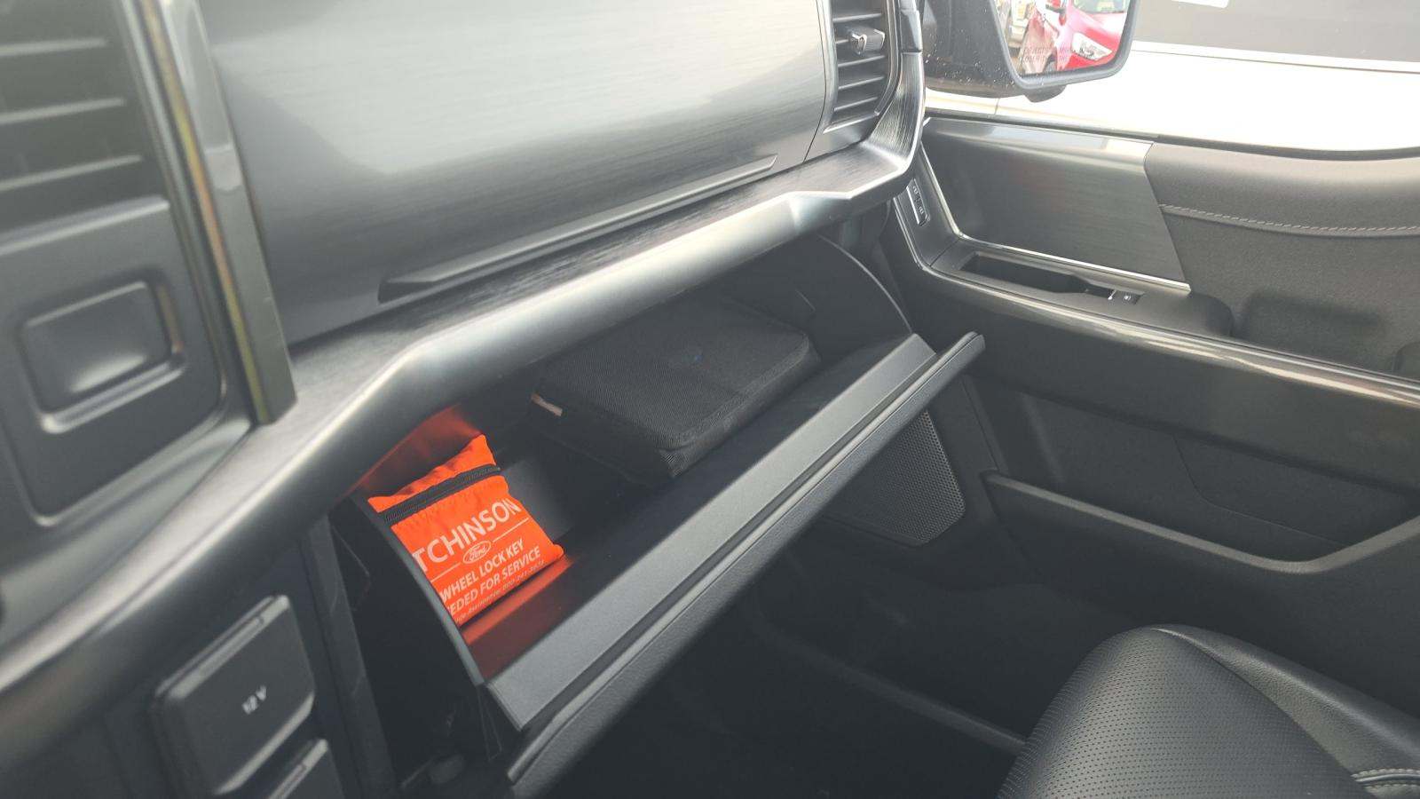 2023 Ford F-150 Lariat AWD