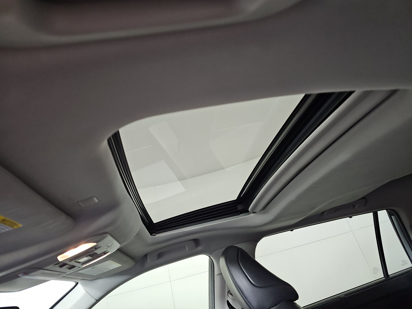 2022 Toyota Highlander Hybrid XLE FWD