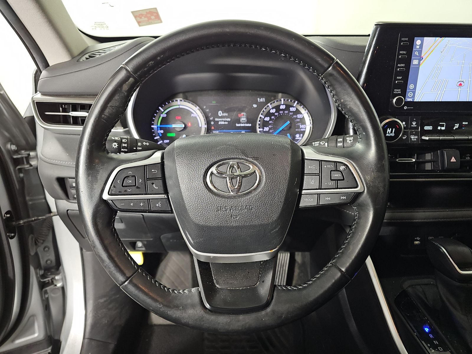 2022 Toyota Highlander Hybrid XLE FWD