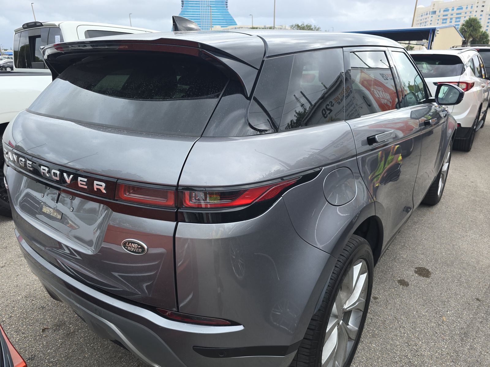 2022 Land Rover Range Rover Evoque SE AWD