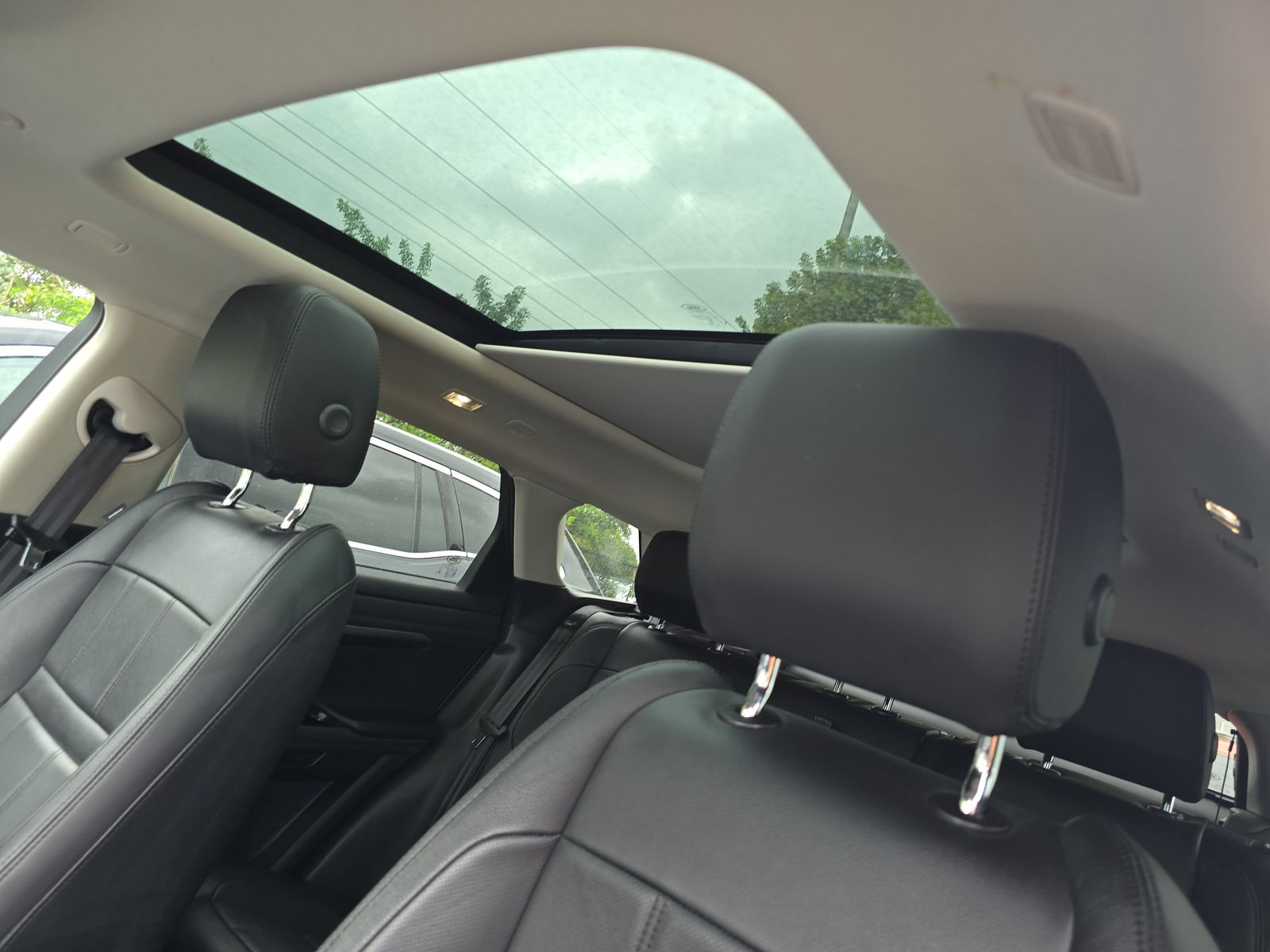 2022 Land Rover Range Rover Evoque SE AWD