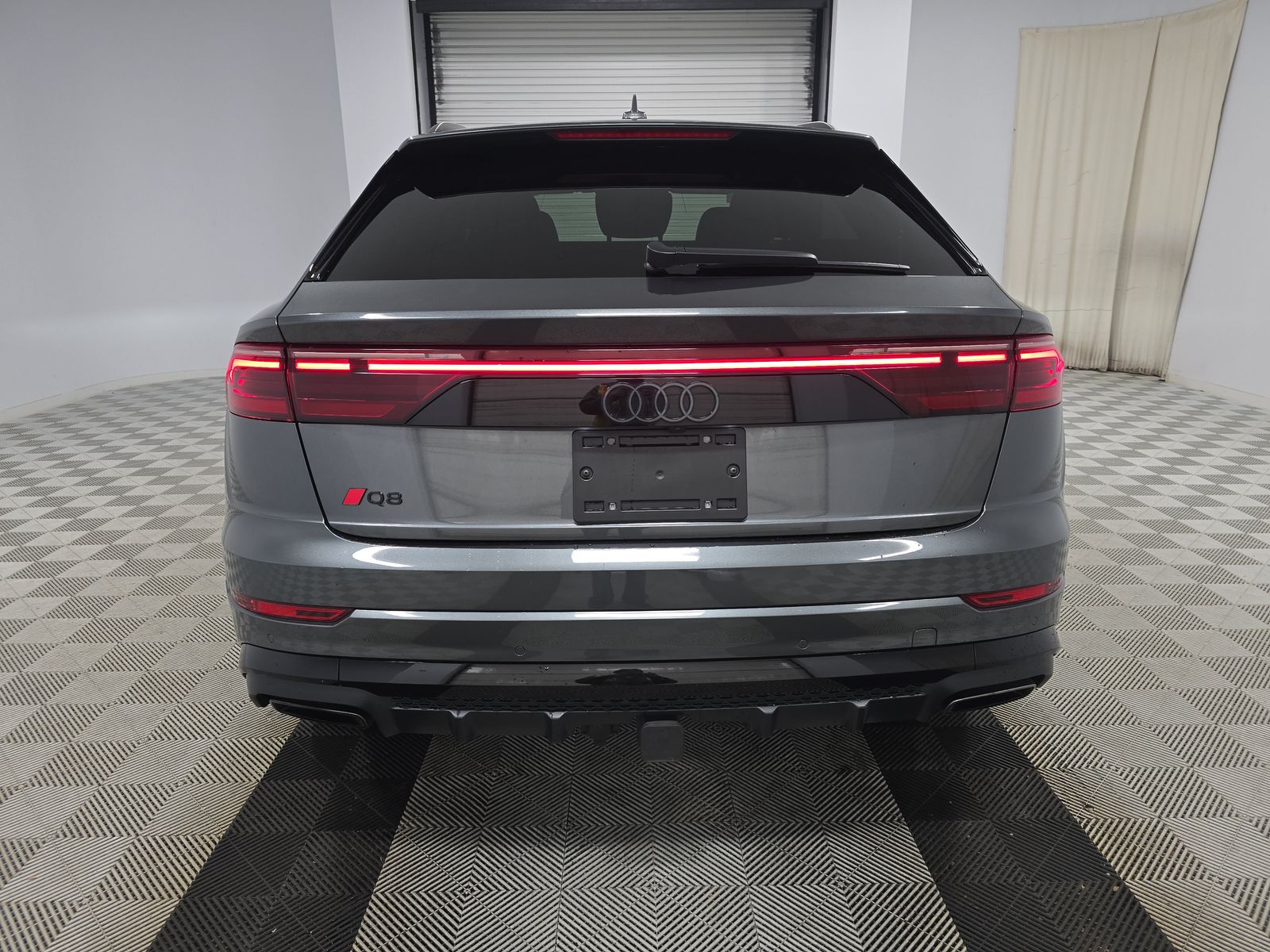 2025 Audi Q8 Premium Plus AWD