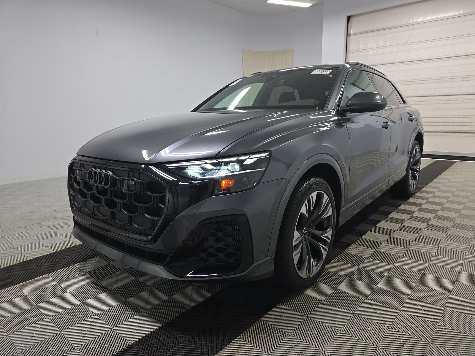 2025 Audi Q8 Premium Plus AWD