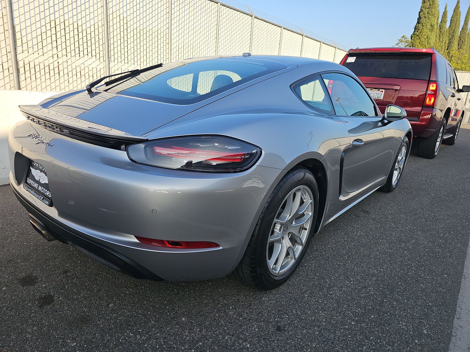 2022 Porsche 718 Cayman Base RWD