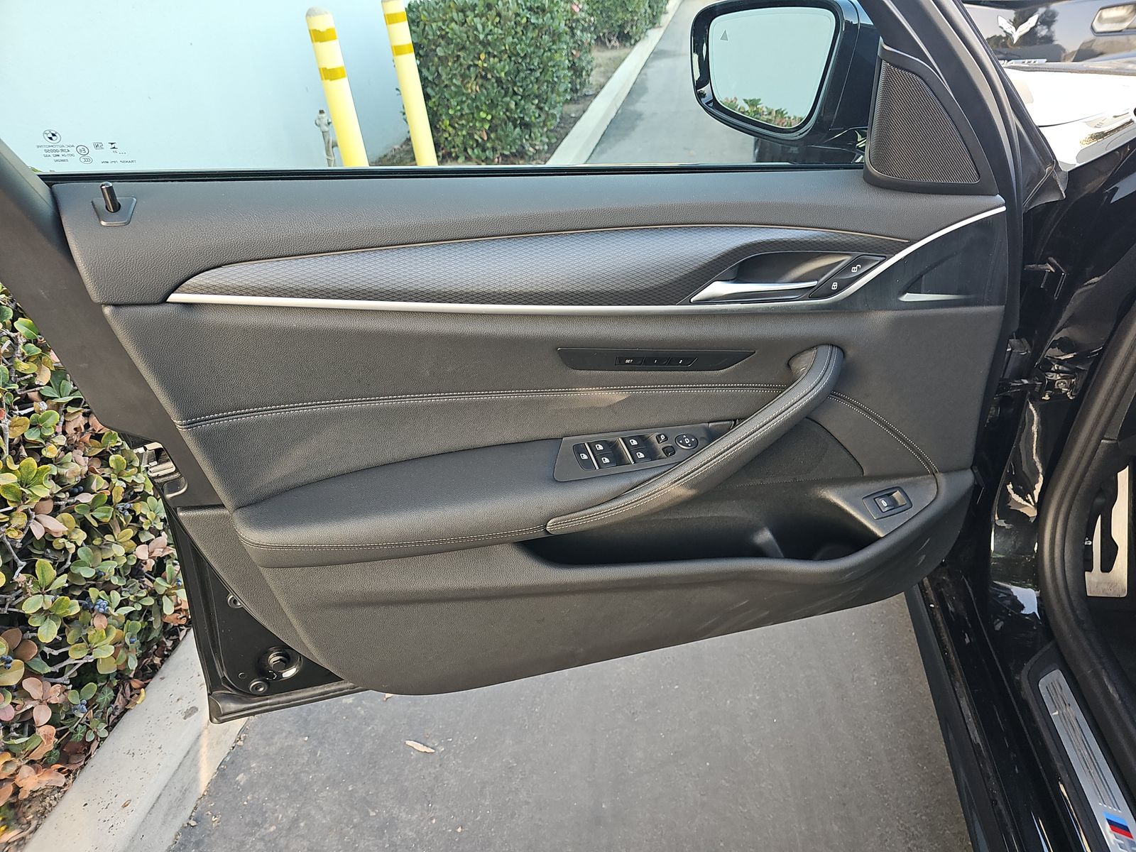 2023 BMW 5 Series 530i RWD