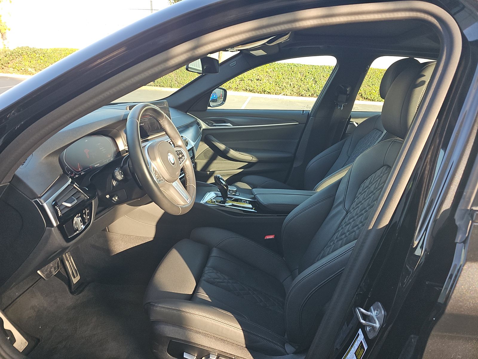 2023 BMW 5 Series 530i RWD