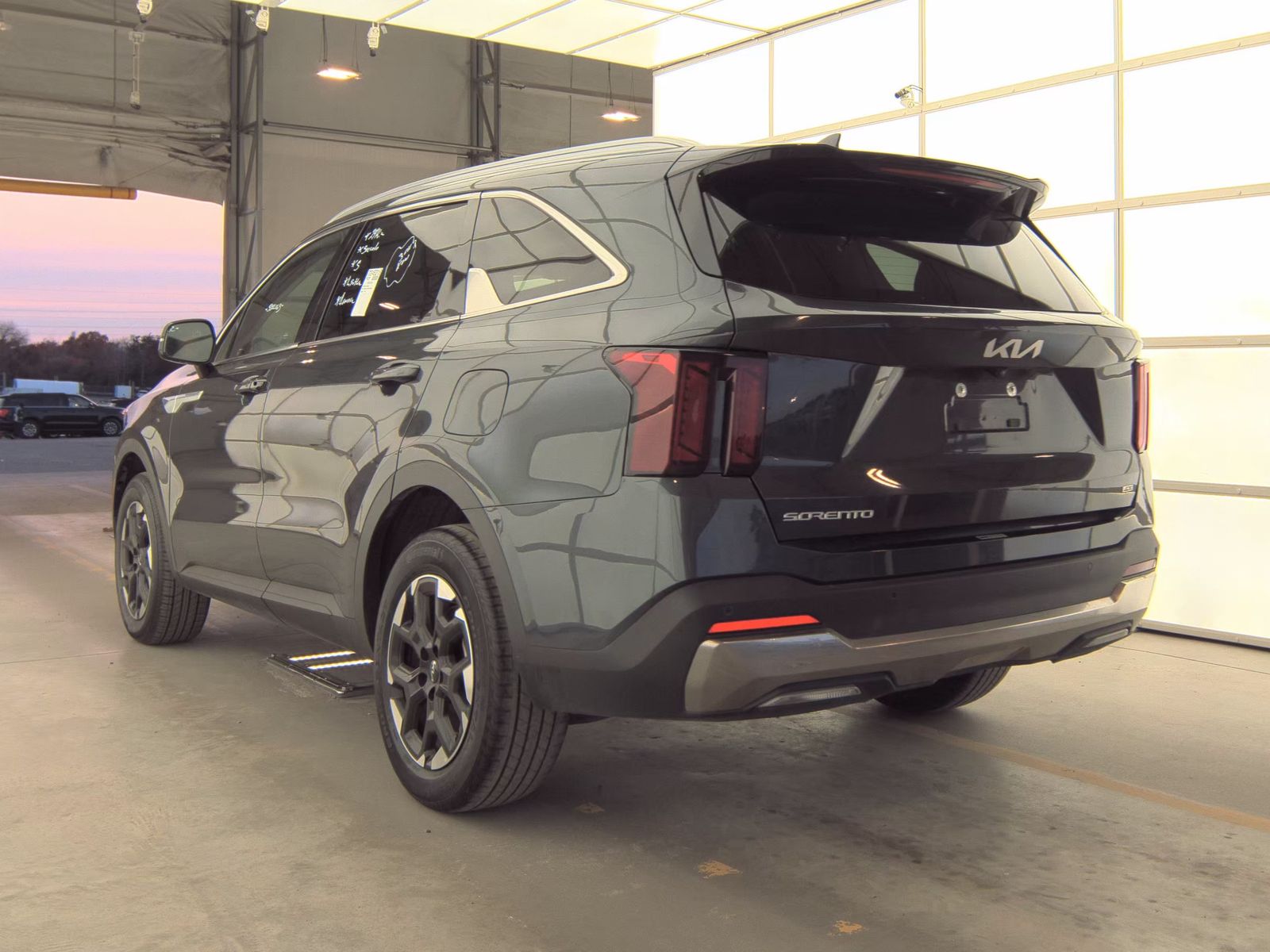 2024 Kia Sorento S AWD