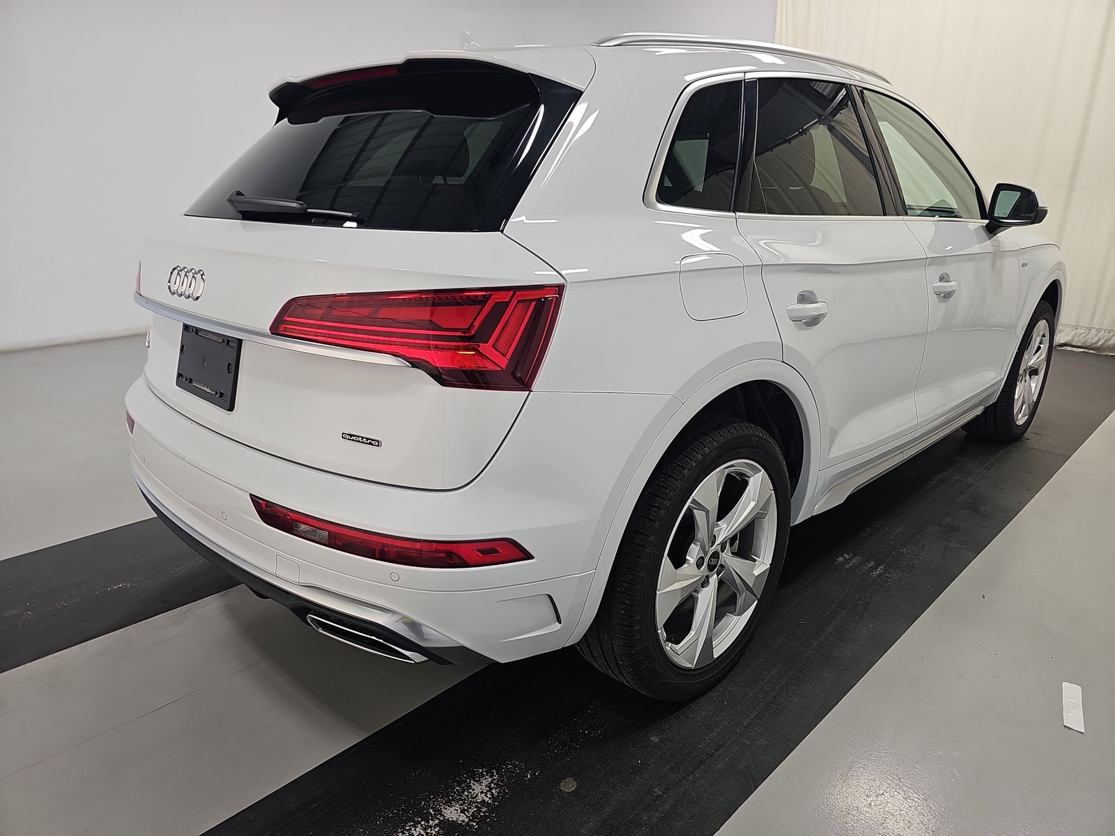 2022 Audi Q5 S line Premium Plus AWD