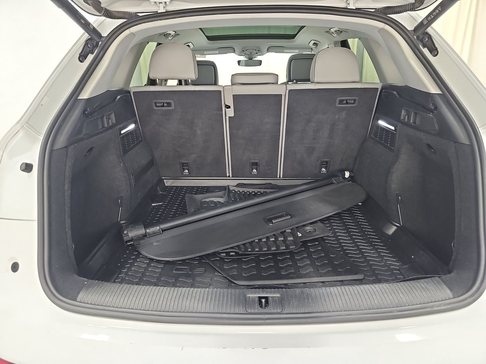 2022 Audi Q5 S line Premium Plus AWD