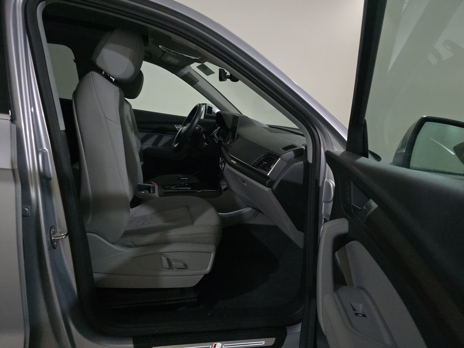 2022 Audi Q5 S line Premium Plus AWD