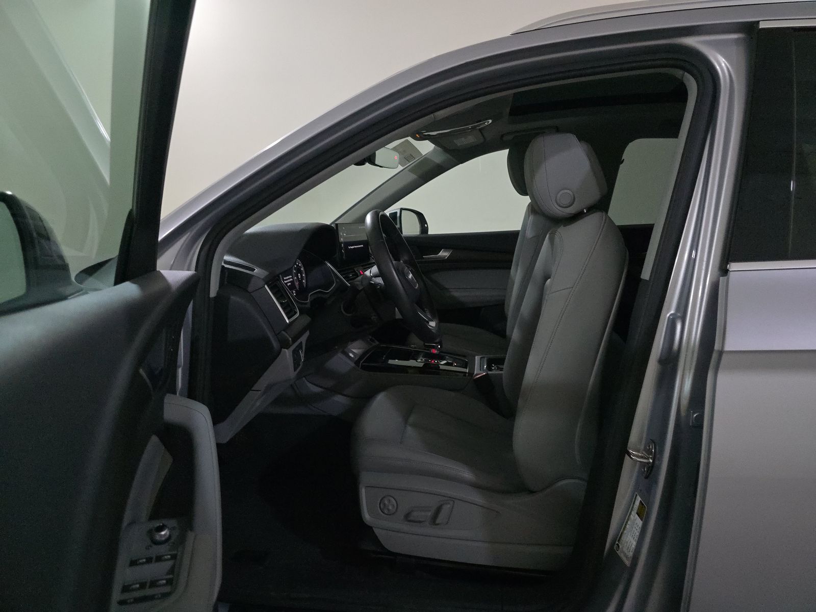 2022 Audi Q5 S line Premium Plus AWD